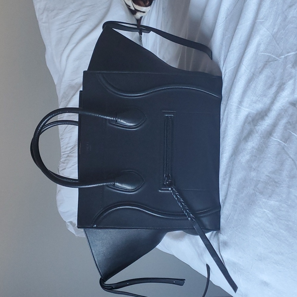 CELINE Black/Black Phantom